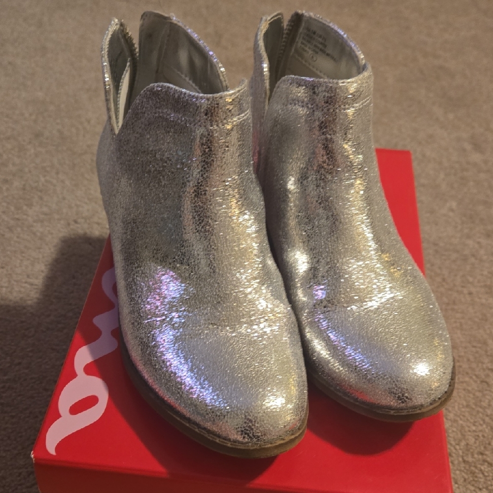 Nina Shimmering Silver Kids Boots